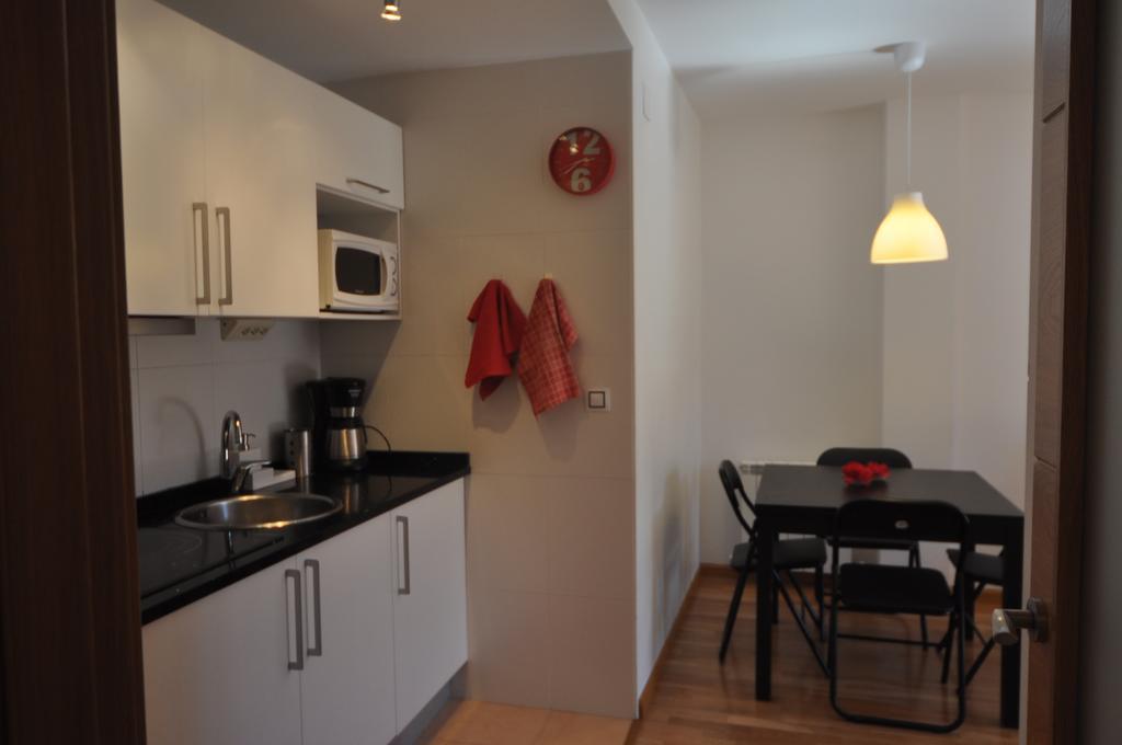 Apartamentos Tirol Formigal Bagian luar foto
